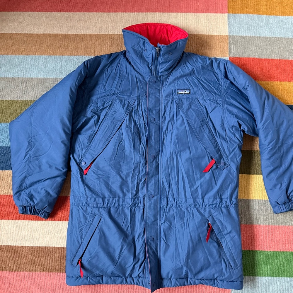 Vintage Patagonia Men's Blue Puffer Jacket Parka Fall 1996 with Red Accents